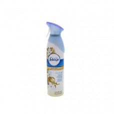 Febreze Spray Sandalwood 300ml -- فبريز معطر للجو برائحة خشب الصندل 300 مل